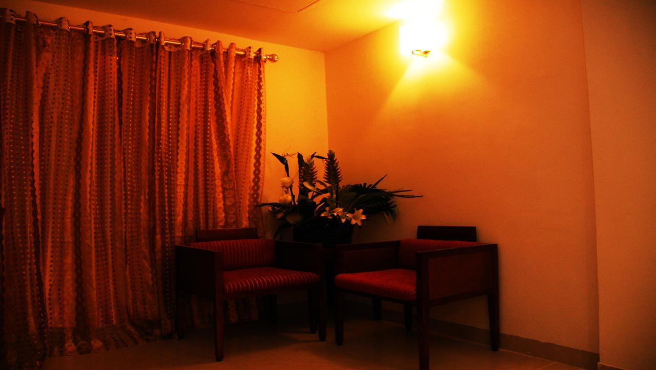 Budget Hotel Khammam Екстериор снимка