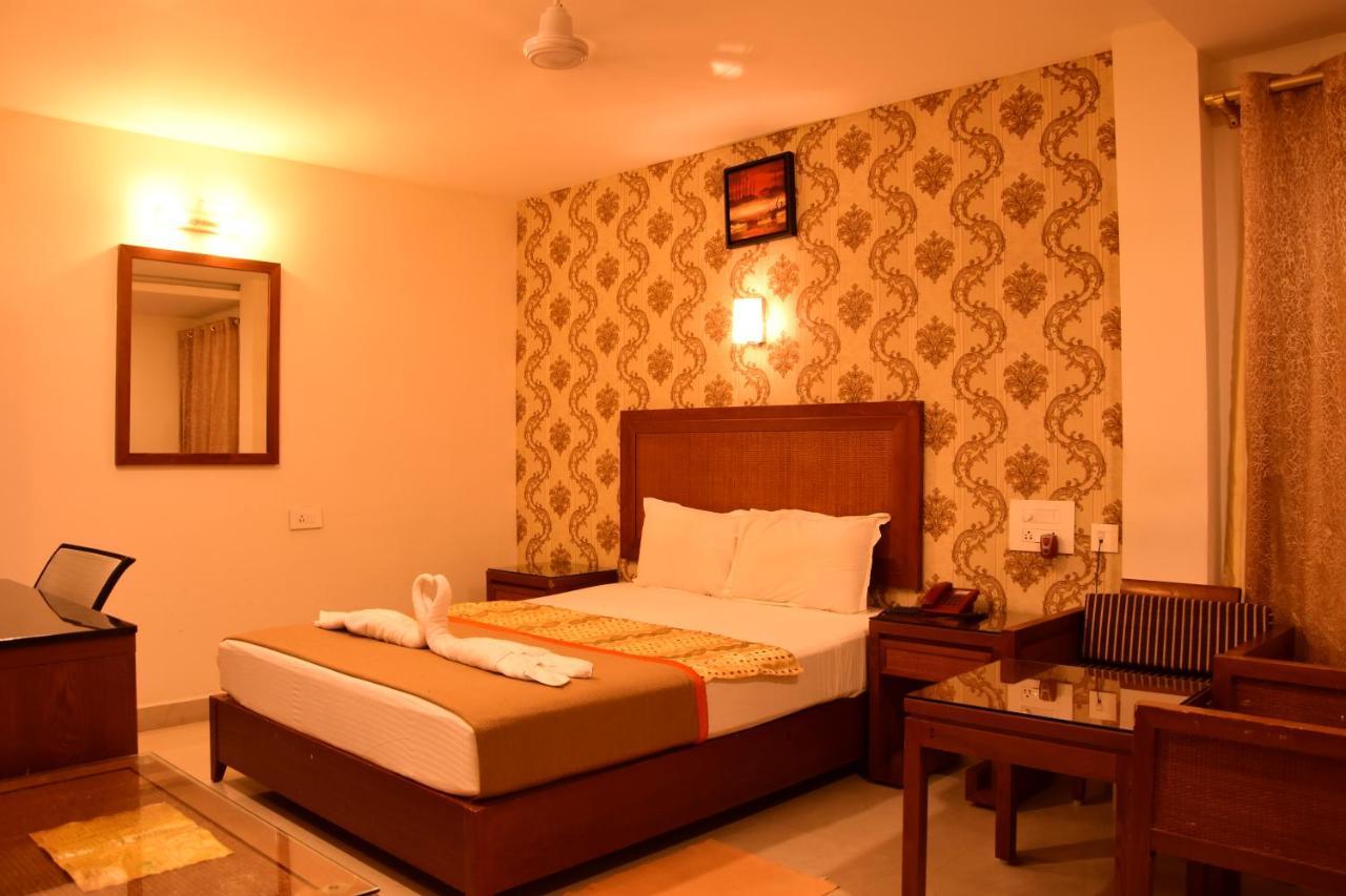 Budget Hotel Khammam Екстериор снимка