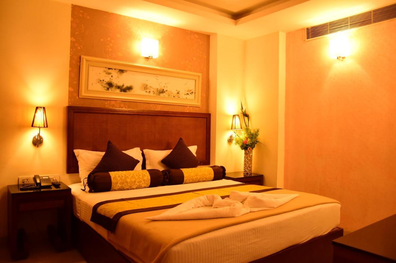 Budget Hotel Khammam Екстериор снимка